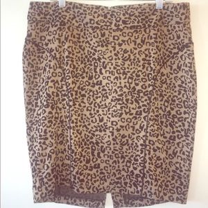 Stretchy Pencil Skirt